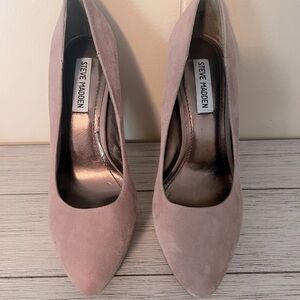 Steve Madden pumps - Size 9